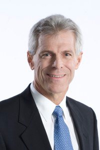 Layman-photo-1r4zhk7